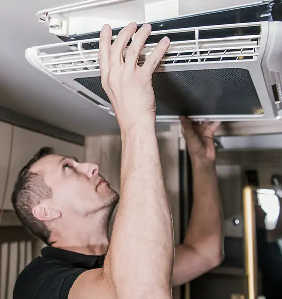  Professional Licensed And Insured Cleaners in Bensenville, IL